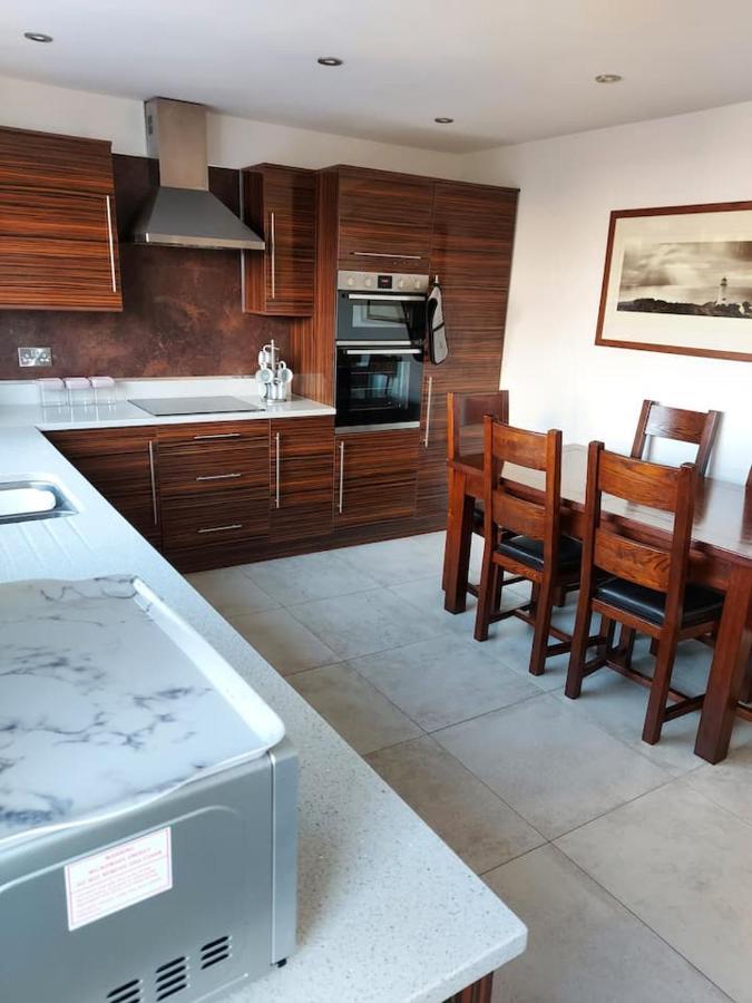 Superb Bungalow Villa สต็อกทอน-ออน-ทีส์ ภายนอก รูปภาพ